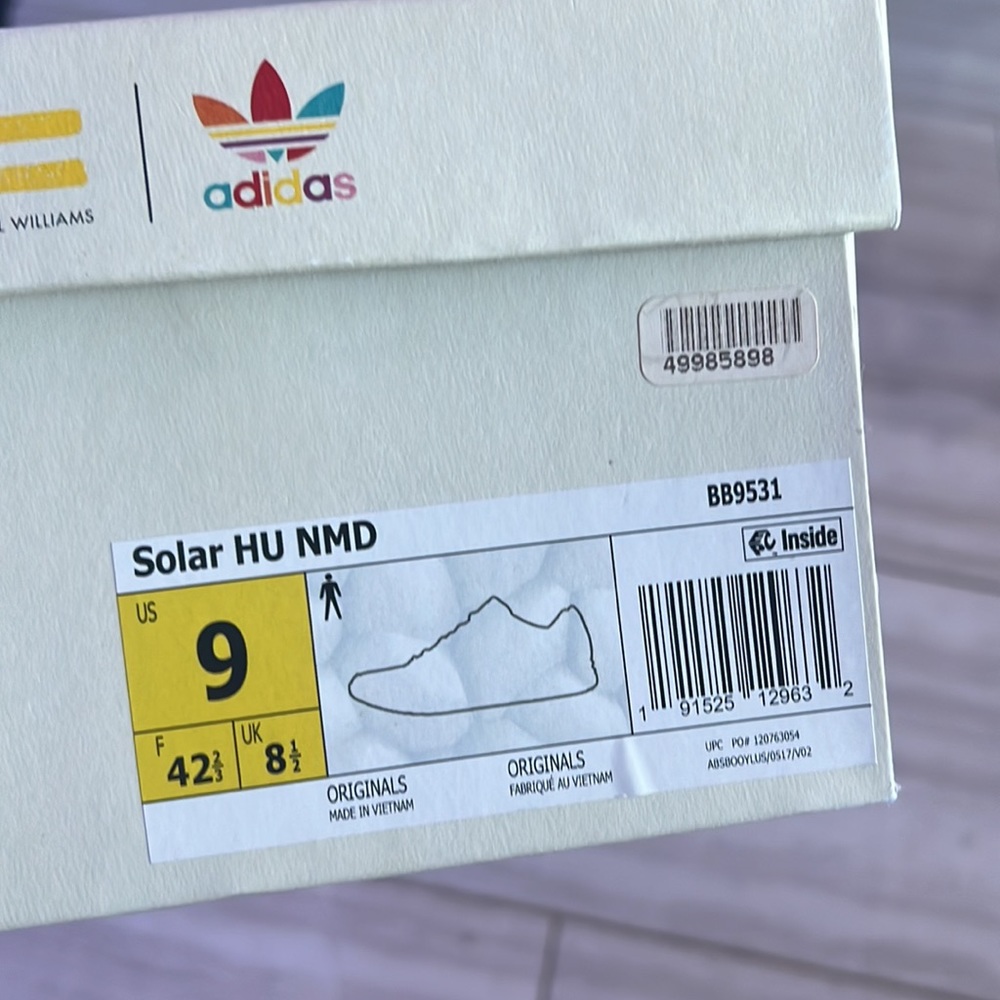 Adidas - Picture 6 of 6